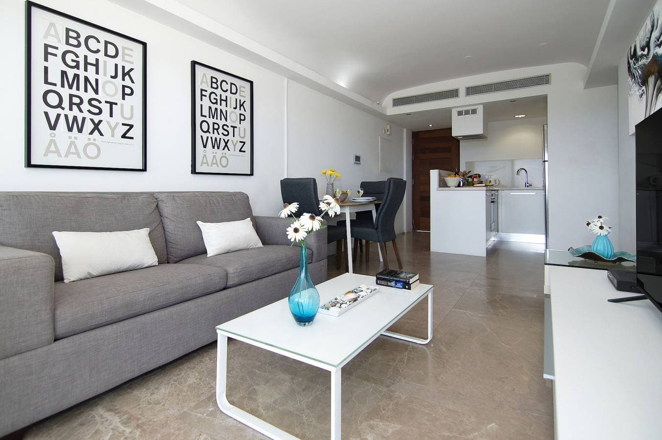 Foto 11 von 32: Ferienwohnung für 4 Personen mit Pool