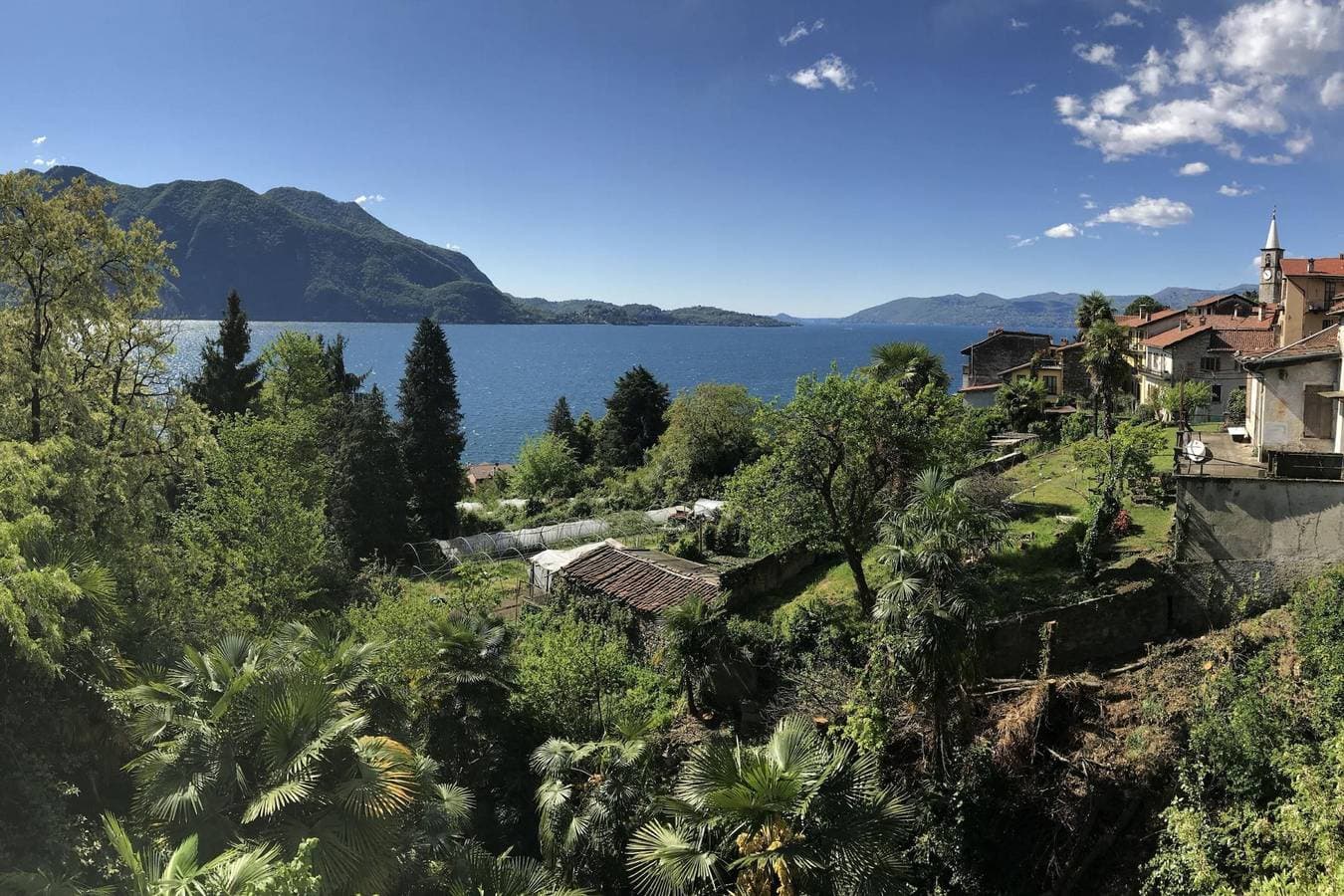 Foto 8 von 24: La Verbanina 2 - Lake Maggiore Views Duplex for 4