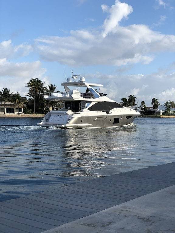 Unsere Eigentumswohnungen sind am Intracoastal und vier Minuten zu Fuß vom Strand entfernt.  Genieße... 1
