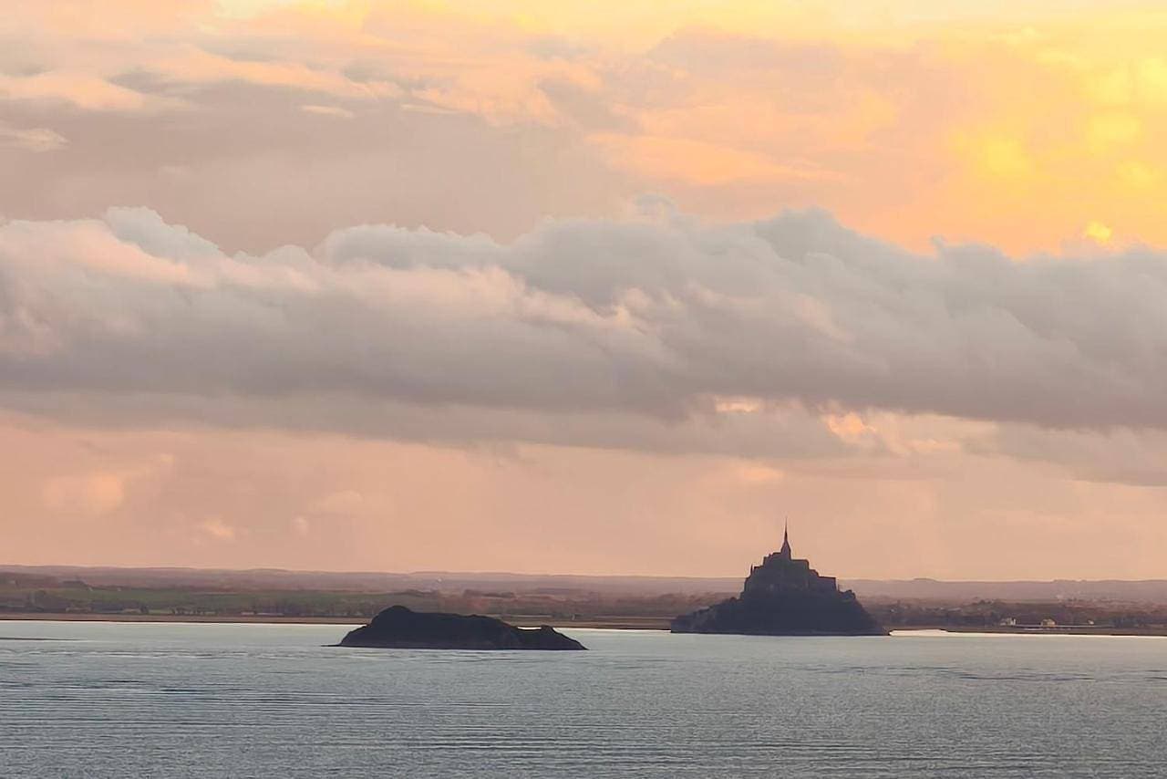 L'oeil du Mont vue unique sur le Mont St Michel 1