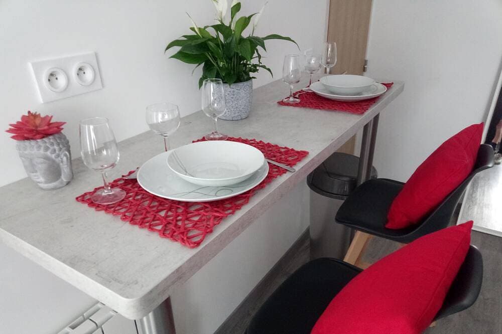 Foto 7 von 10: Appartement Charmant Proche du Centre Ville de Caen