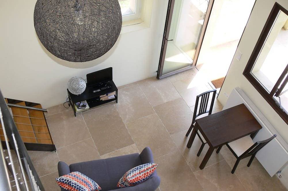 Foto 4 von 18: Les Pré-Alpes, Wohnung mit Pool auf Weinberg in Drome Provençale