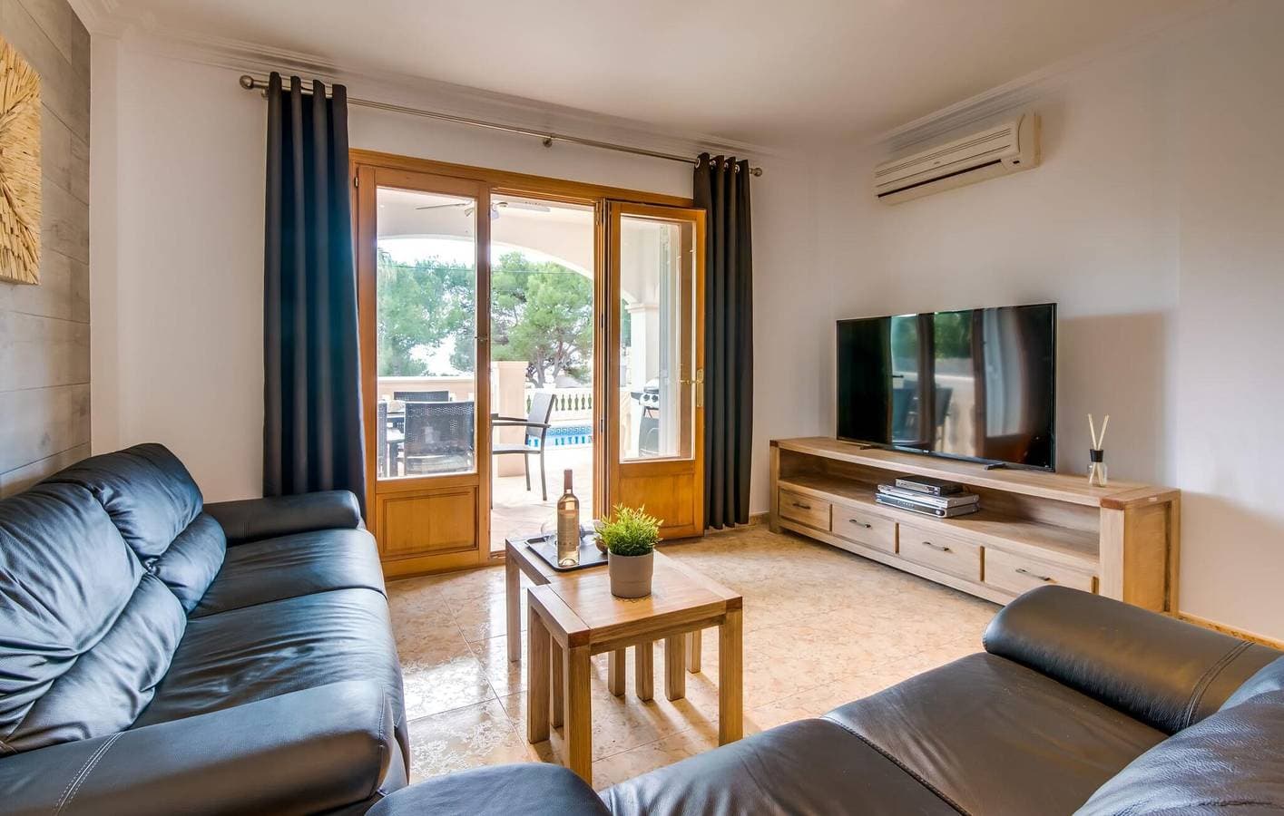 Foto 9 von 37: Rückzugsort mit Meerblick, Pool, AC und Grill, 1 km zum Strand Cala Pi