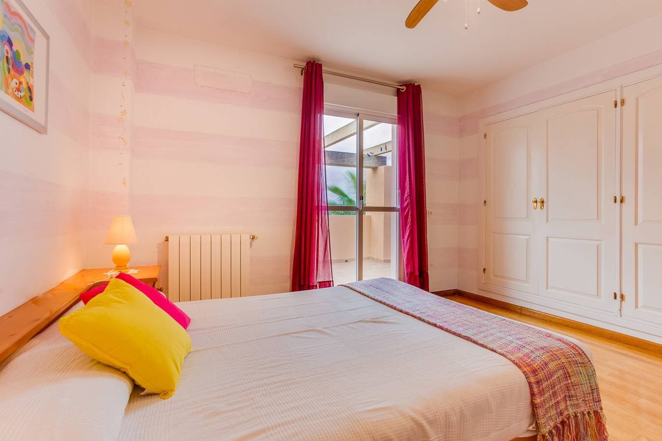 Foto 7 von 27: Villa für 8 Personen mit Balkon