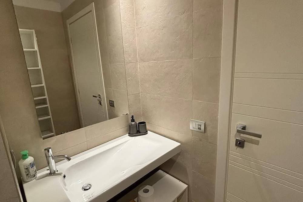 Foto 12 von 30: Prestige Miranda House Roma Ostia, Two-room apartment Comfortable, Elegant.