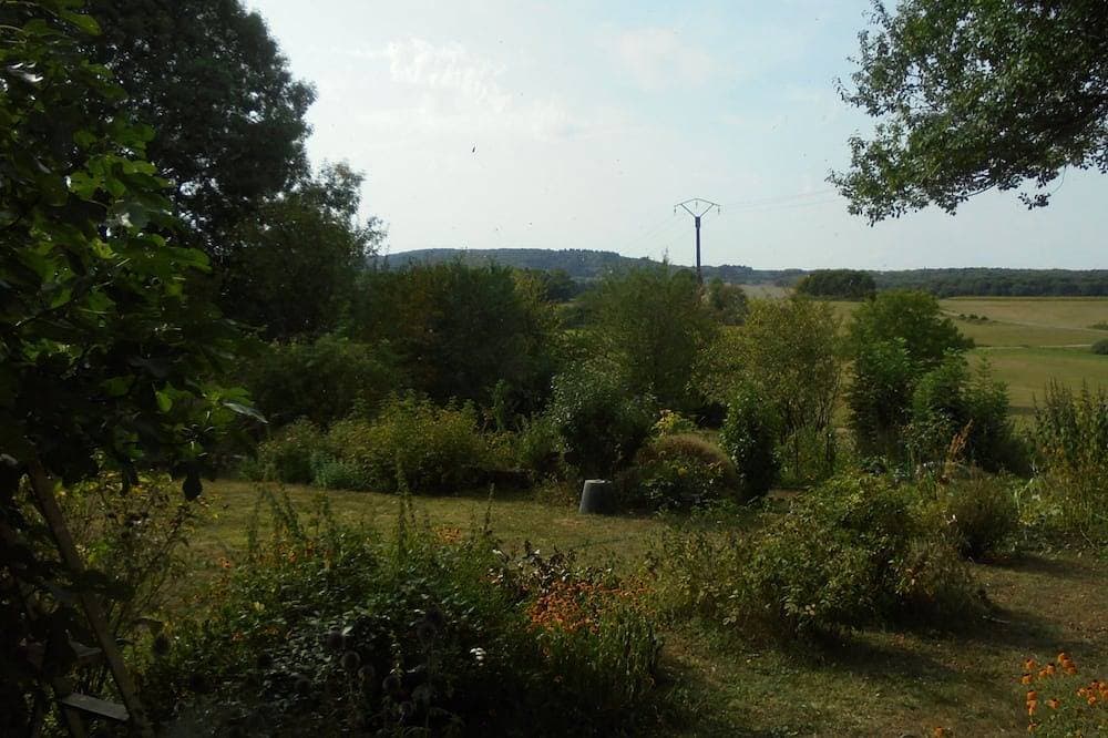 Foto 5 von 12: Der Jura für die Ruhe und die Süße des Lebens, zwischen Flüssen und Hügeln