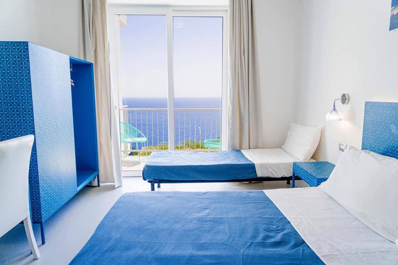 Foto 2 von 15: Comfort Double Room with Partial Sea View