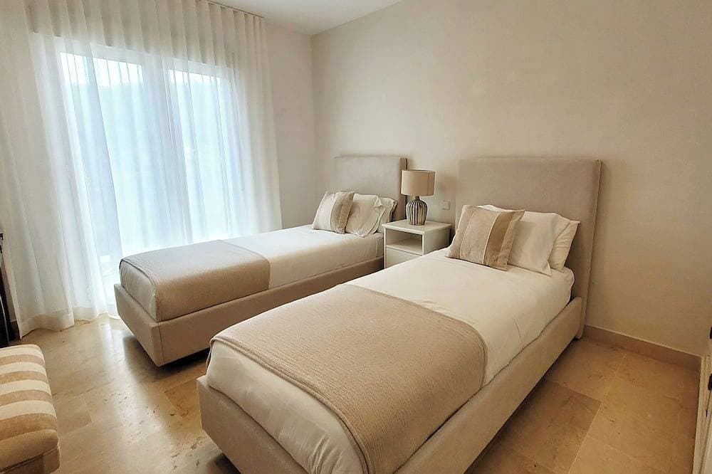 Foto 4 von 30: Apartment in El Presidente Beach side New Golden Mile