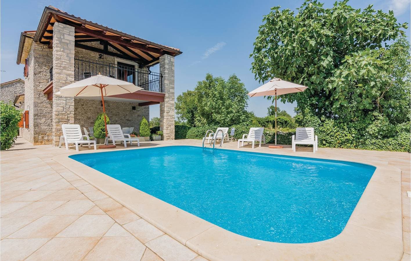 Foto 4 von 36: Reizende 2-Zimmer-Wohnung mit Pool und Terrasse in Butkovići – in der Nähe des Stadtzentrums