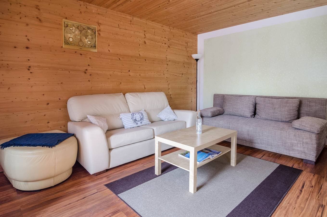 Foto 3 von 23: Ferienwohnung "Untergeschoss" mit WLAN, Terrasse & Garten