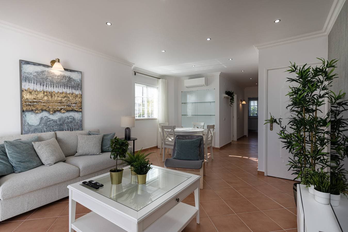 Foto 6 von 27: Vilamoura Eden Villas por Hopstays | Piscina & Golfe