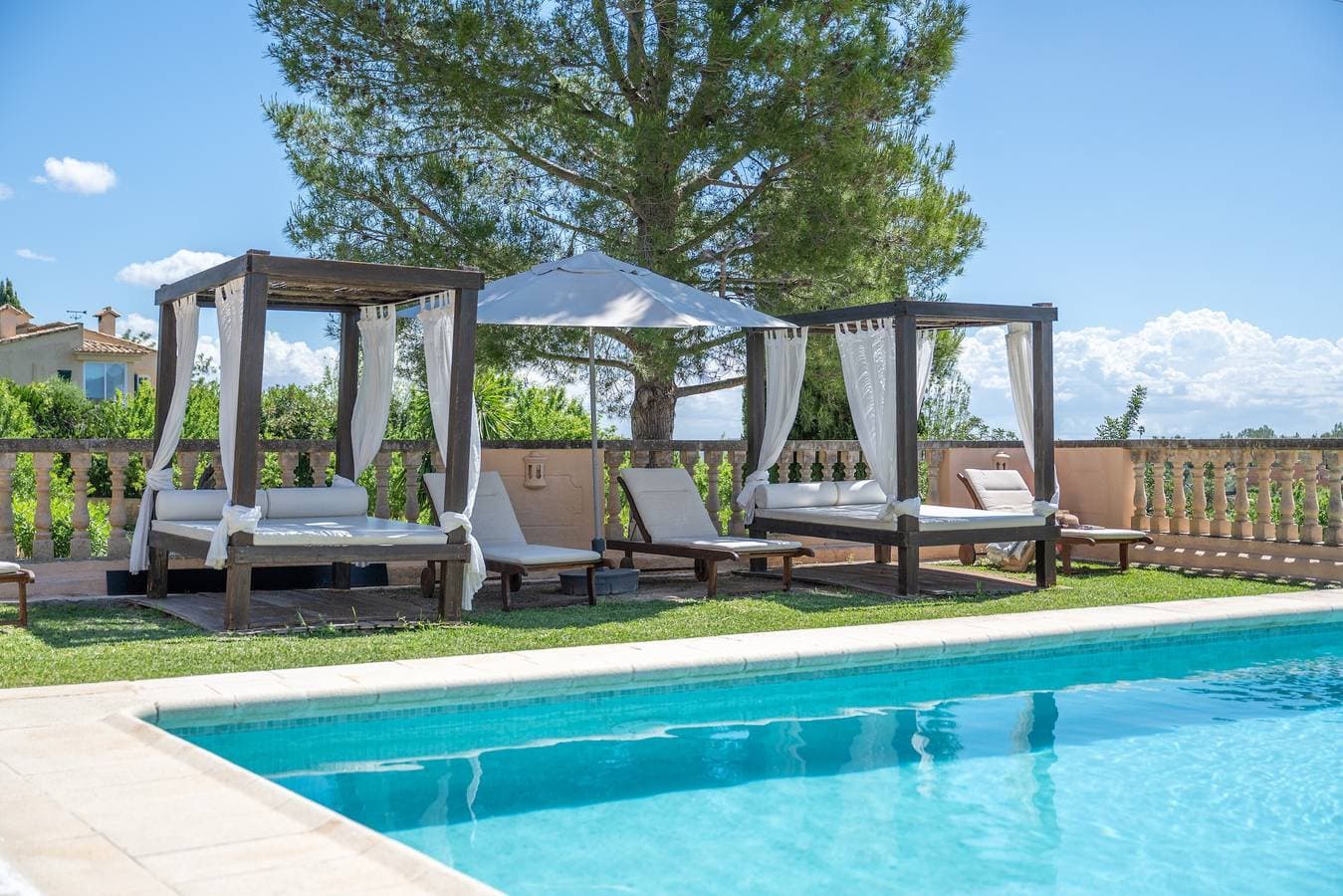Foto 8 von 34: Ferienwohnung 'La Casita' mit Bergblick, Gemeinschaftspool und Wi-Fi