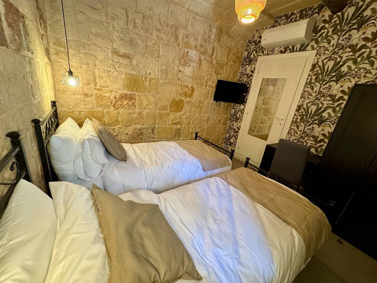 Foto 4 von 28: Kappella Boutique - Zimmer 1