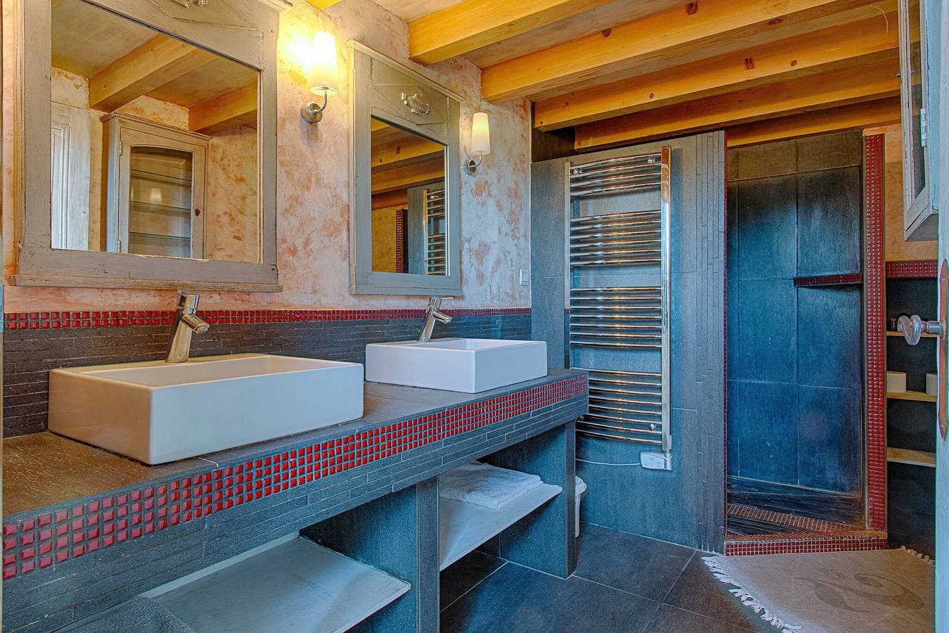 Foto 13 von 18: Ferienhaus 'Petit Gte De La Renaissante' mit Privatterrasse, WLAN und Klimaanlage