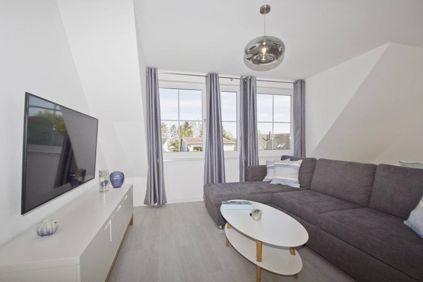 Foto 6 von 19: Mit Meerblick, Schwimmbad- und Saunanutzung - Haus Inselblick FeWo MEERrauschen