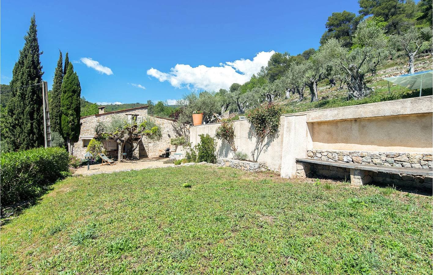 Foto 6 von 24: Appartement mit Pool in der Nähe von Fayence