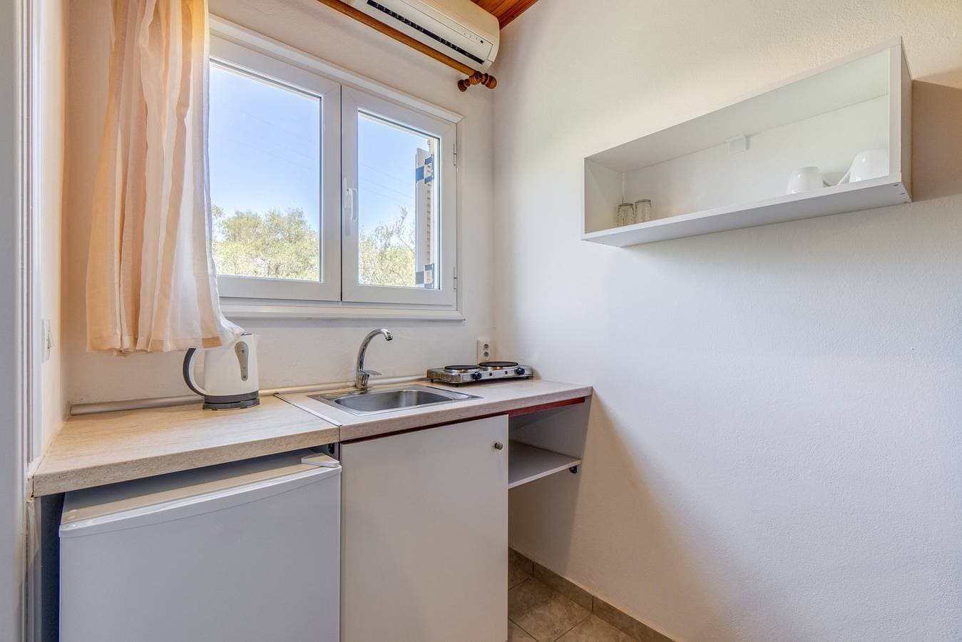 Foto 7 von 38: Ferienwohnung „Saint Peter Bay - Basic Room“ mit Gemeinschaftspool & WLAN
