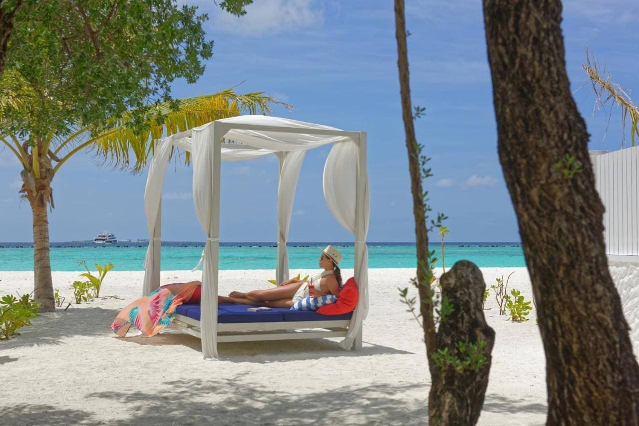 Paradise Island Resort & Spa 1