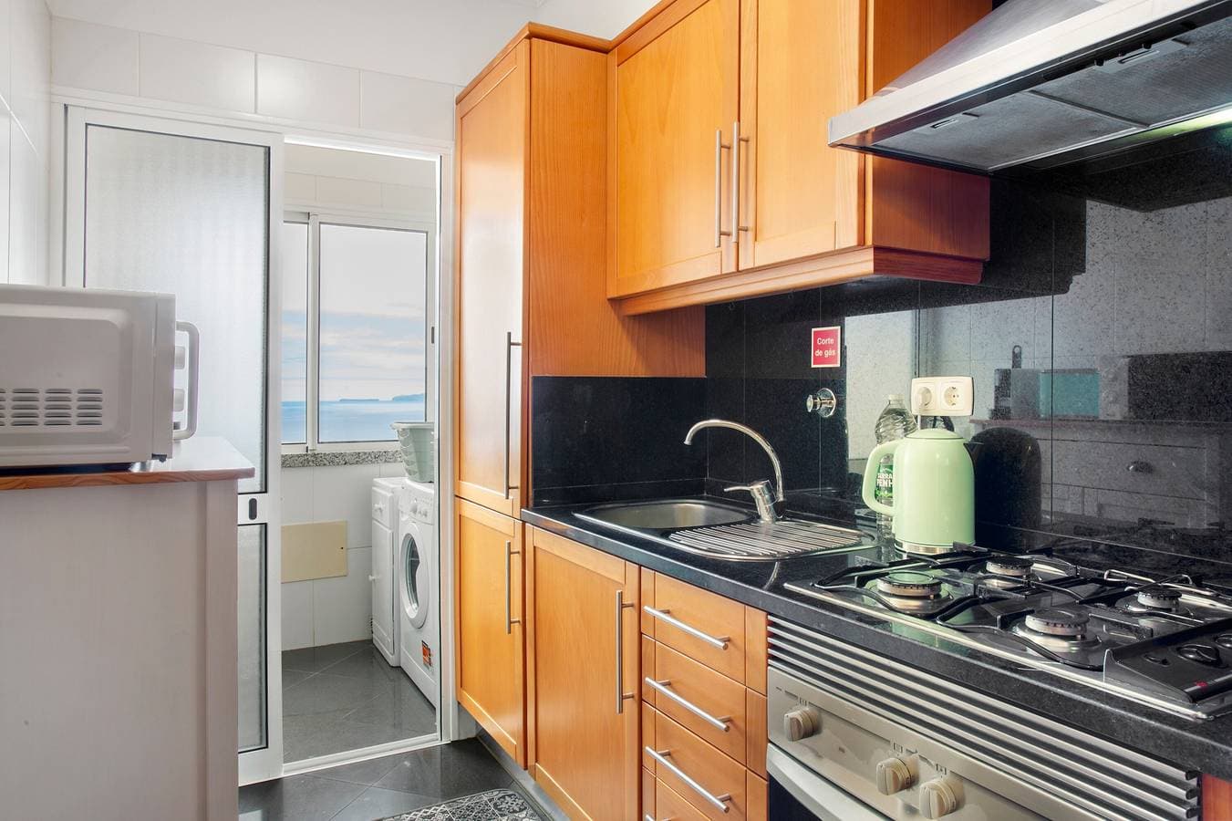 Foto 4 von 20: Apartment 'Ti Clara View' mit Meerblick, Balkon und WLAN