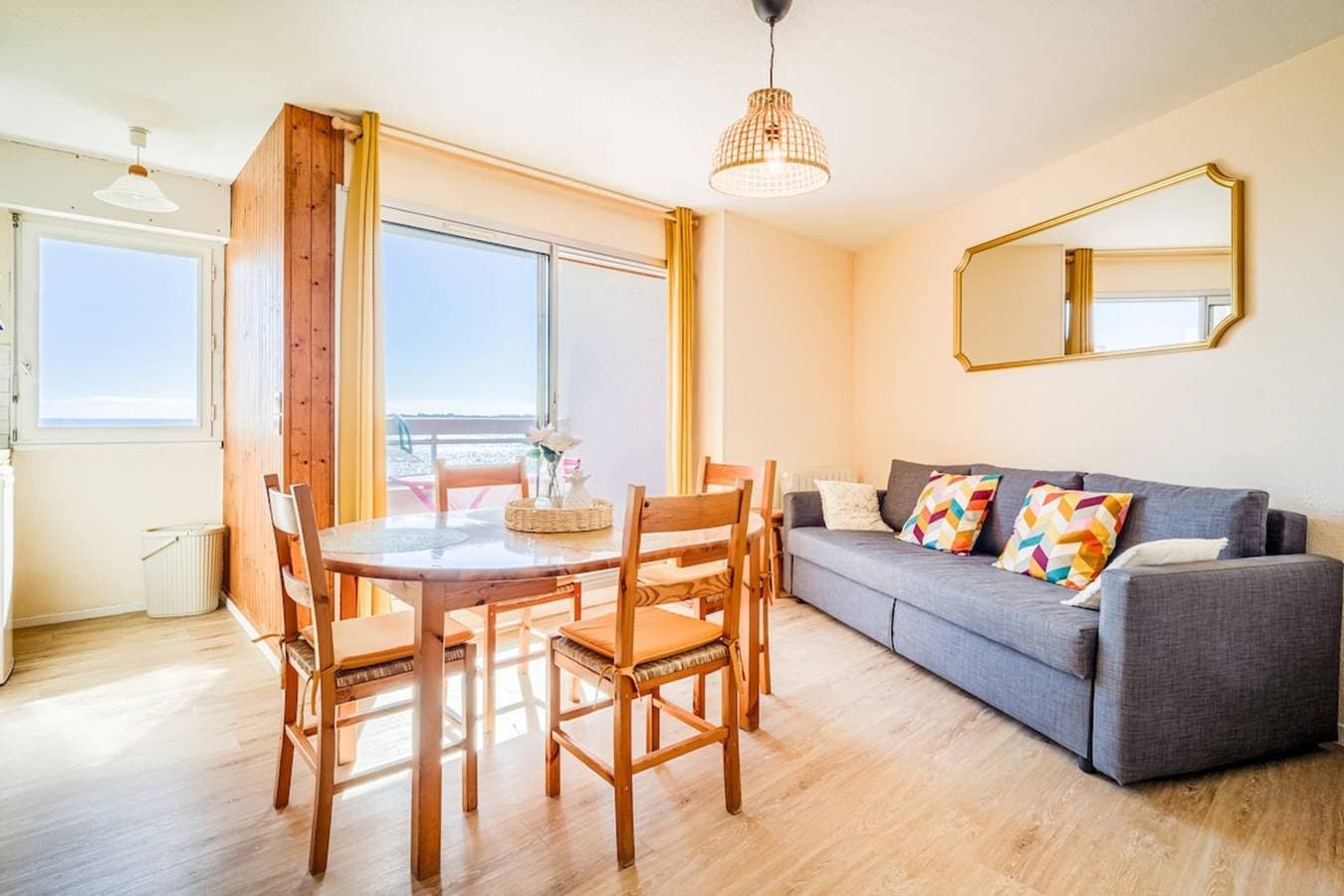 Foto 5 von 25: Ferienwohnung für 4 Personen mit Terrasse