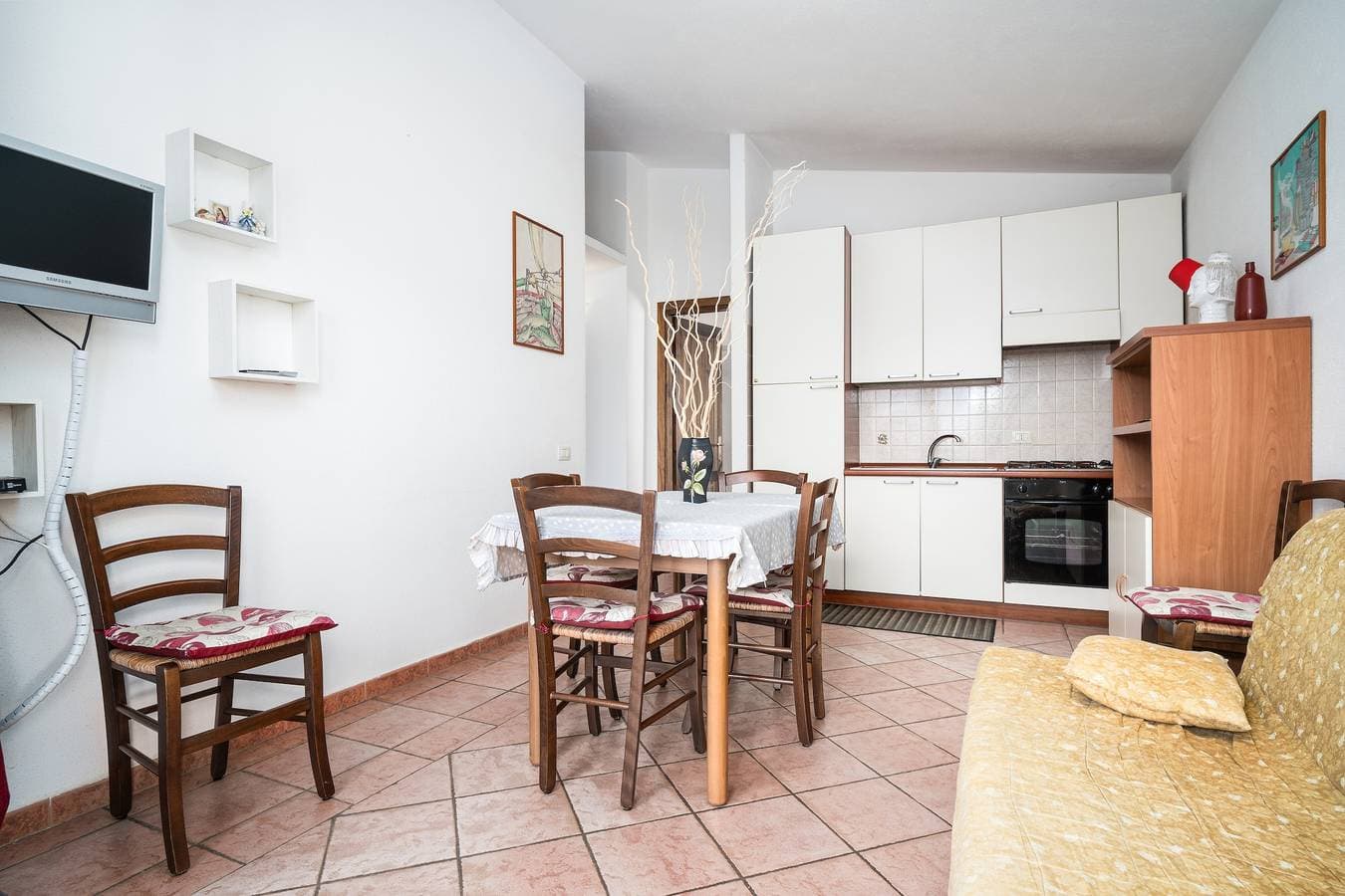 Foto 11 von 24: Ferienwohnung 'Rebecca' mit privater Terrasse und privatem Garten