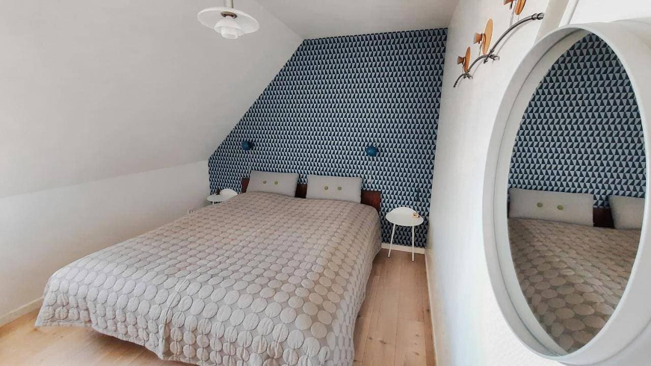 Foto 7 von 8: Double Room with Shared Bathroom