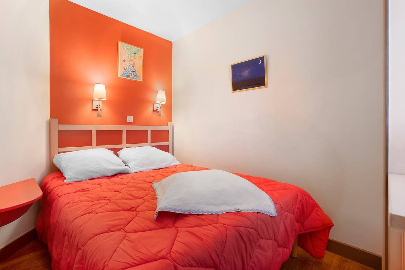 Foto 13 von 25: Appartement 'Cap Esterel St Raphaël' mit Meerblick, Gemeinschaftspool und privater Terrasse