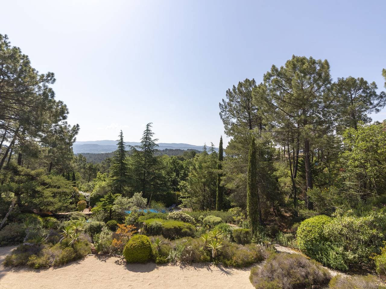 Foto 4 von 38: La Tourelle des Ocres