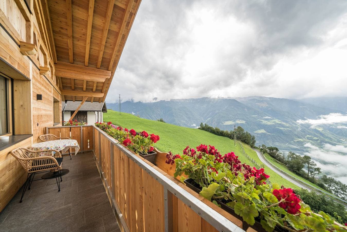 Foto 7 von 37: Apartment 'Waldes Duft - Patleidhof' mit Bergblick und privater Sauna am Balkon
