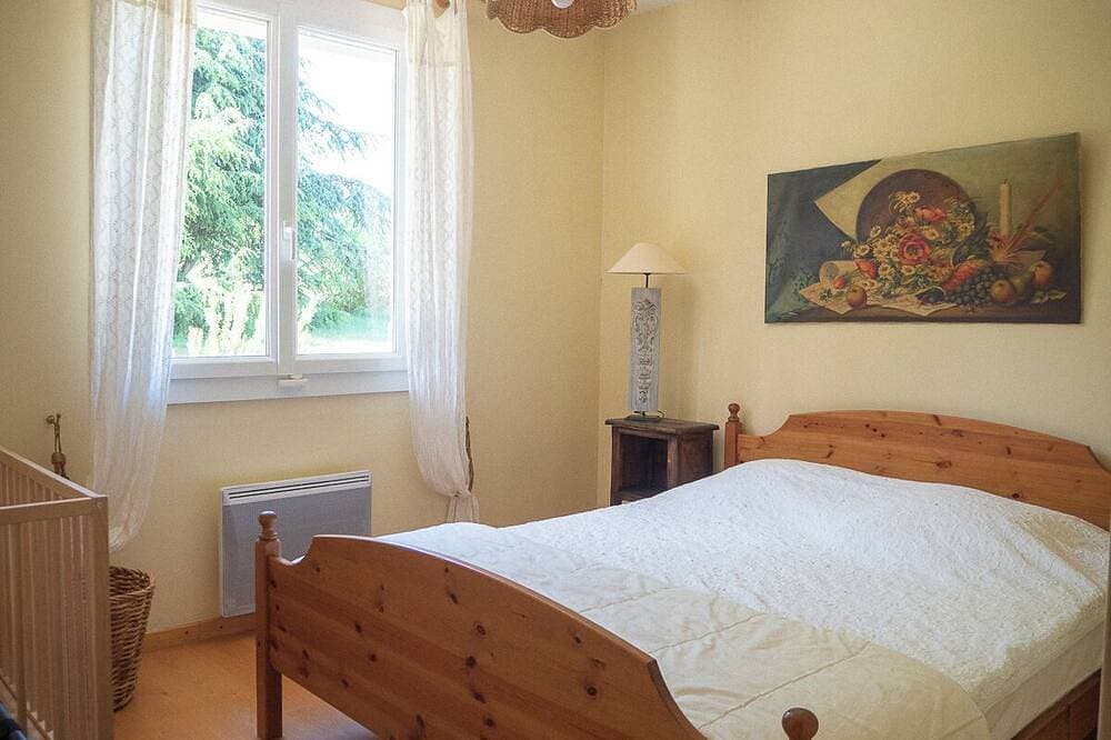 Foto 4 von 30: Pleasant single-storey house, sleeps 7, unobstructed view, private pool.