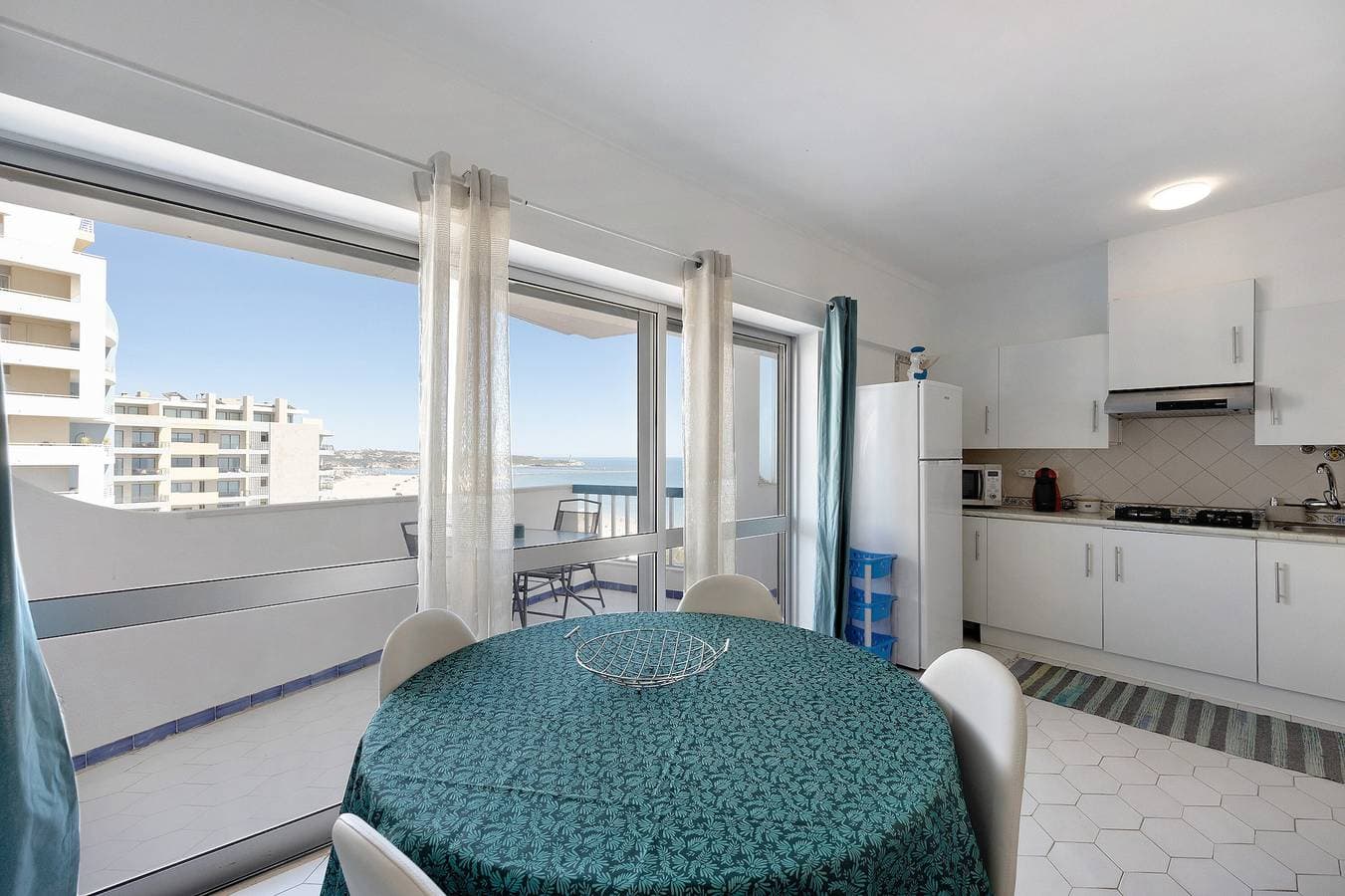 Foto 5 von 25: Ferienwohnung "Haus Paraíso Frente à Praia" mit Meerblick, Balkon und WLAN