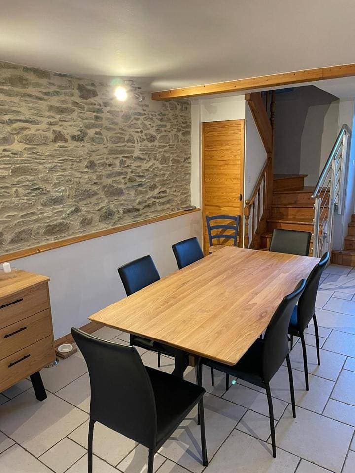 Foto 11 von 40: Three-Bedroom House