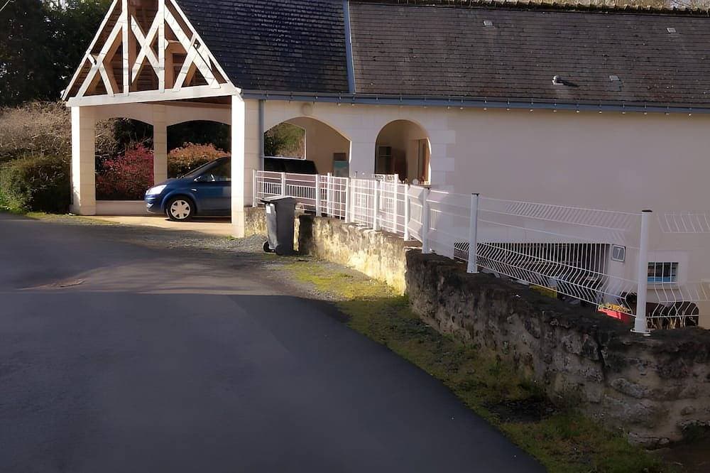 Ferienhaus 'Gîte Des Caves' mit privater Terrasse, WLAN und Klimaanlage 1