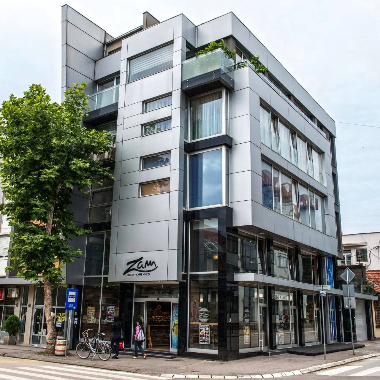 Zam Residence 1