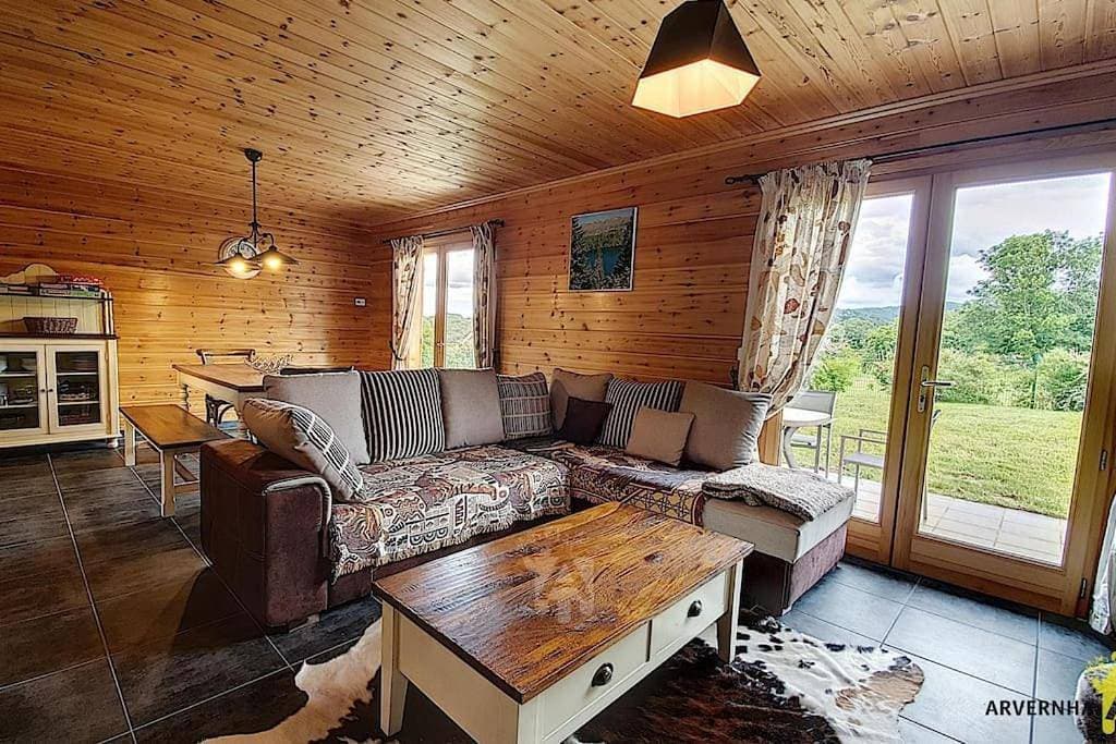 Foto 2 von 9: Three-Bedroom Chalet