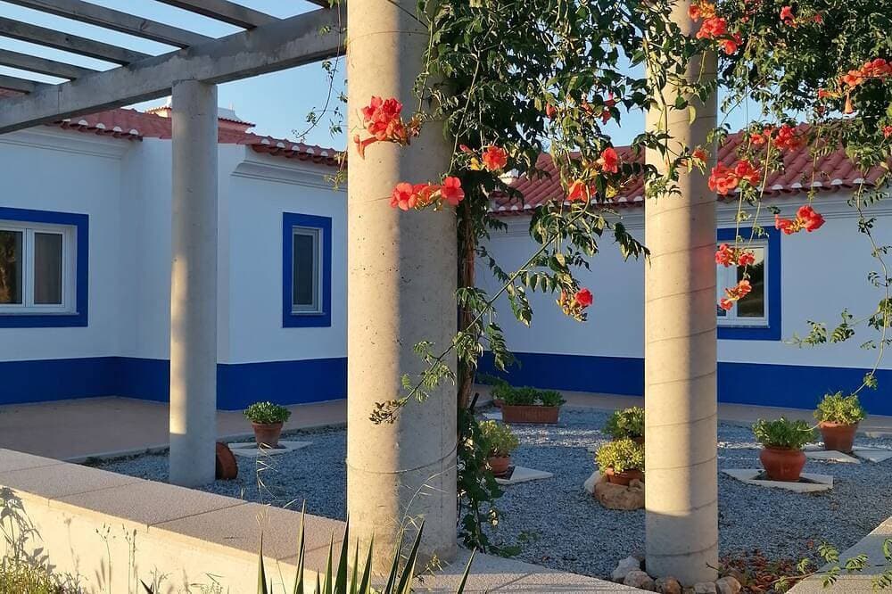 Foto 9 von 18: Monte Cores do Vale - Villa with private pool