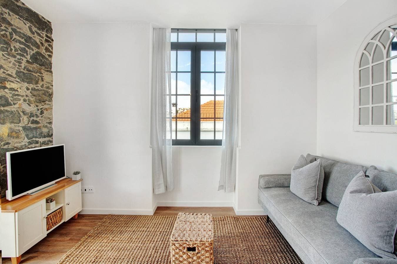 Foto 5 von 28: Einzimmerapartment '5' mit Meerblick, Gemeinschaftspool und Wi-Fi