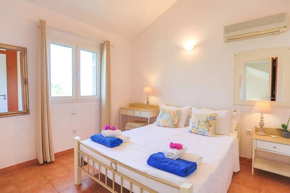 Foto 2 von 29: Villa Stelios in Paxi