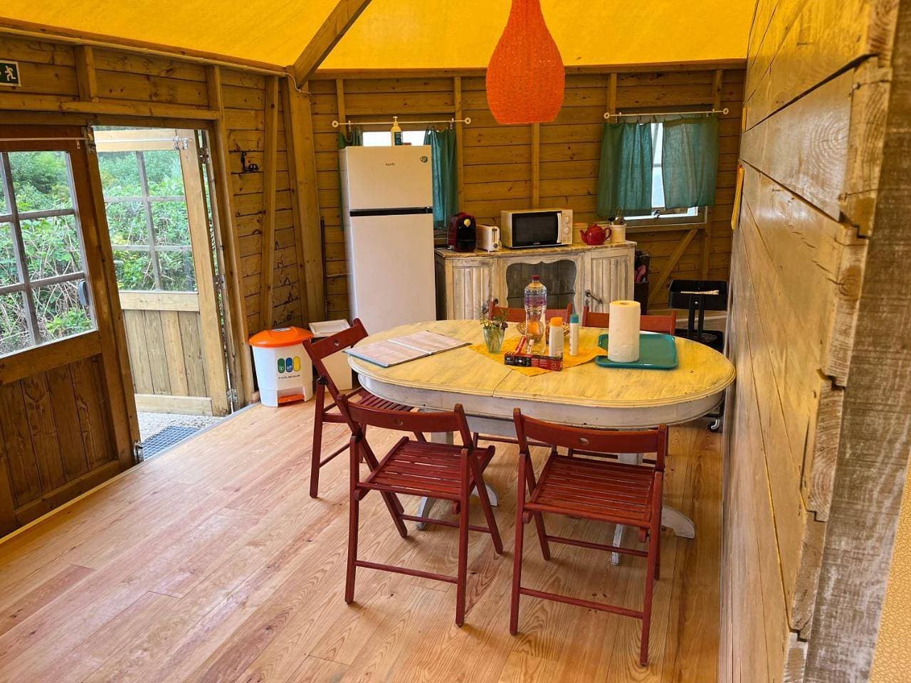 Foto 7 von 19: Two-Bedroom Chalet