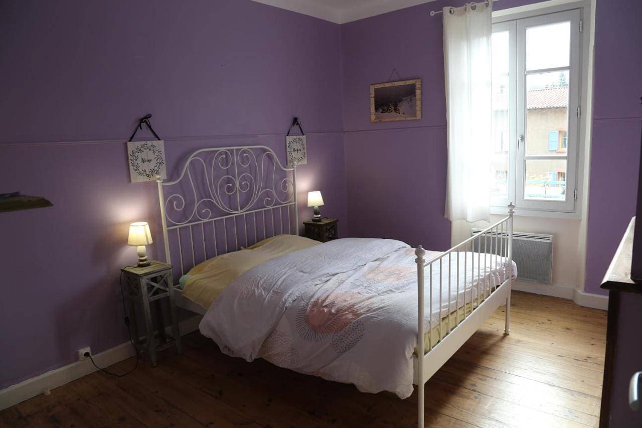 Foto 7 von 9: Double Room with Private Bathroom