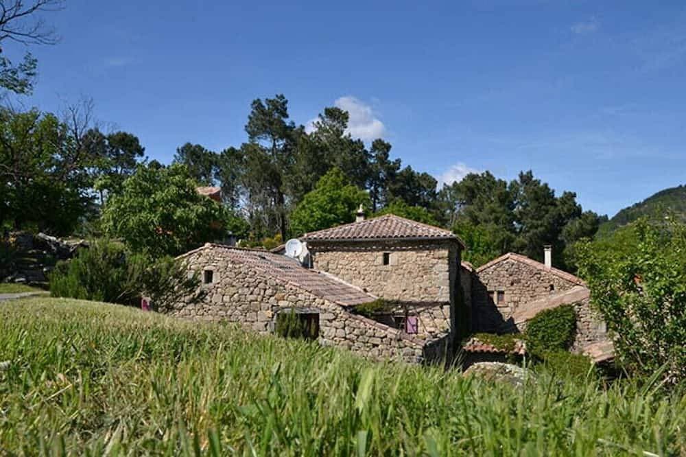 --- \"Bauernhaus\" Mas de la Font des Roches ---- 1