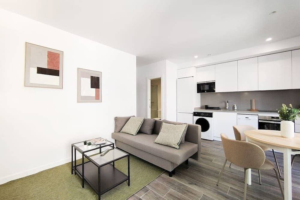 Modern Home in Vicálvaro 1