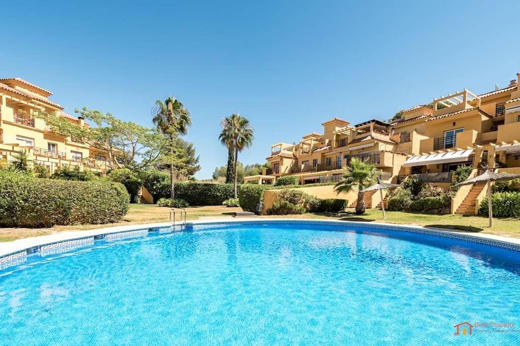 La Palmera Estepona 1