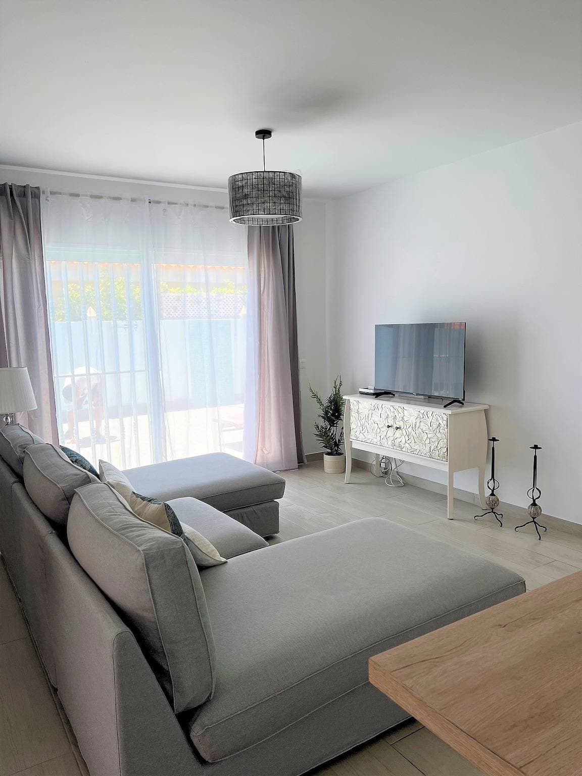 Foto 6 von 42: Villa für 5 Personen mit Terrasse