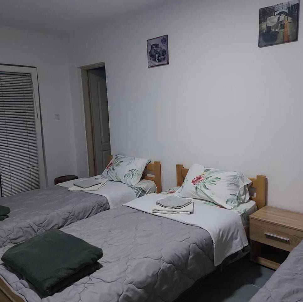 Foto 9 von 33: Two-Bedroom Apartment