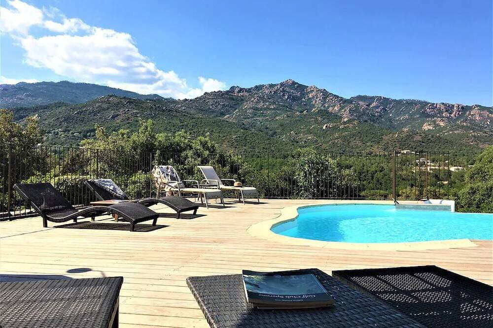 2 3* Pool Villas With Panoramic Views Located Between Sea And Mountains 1
