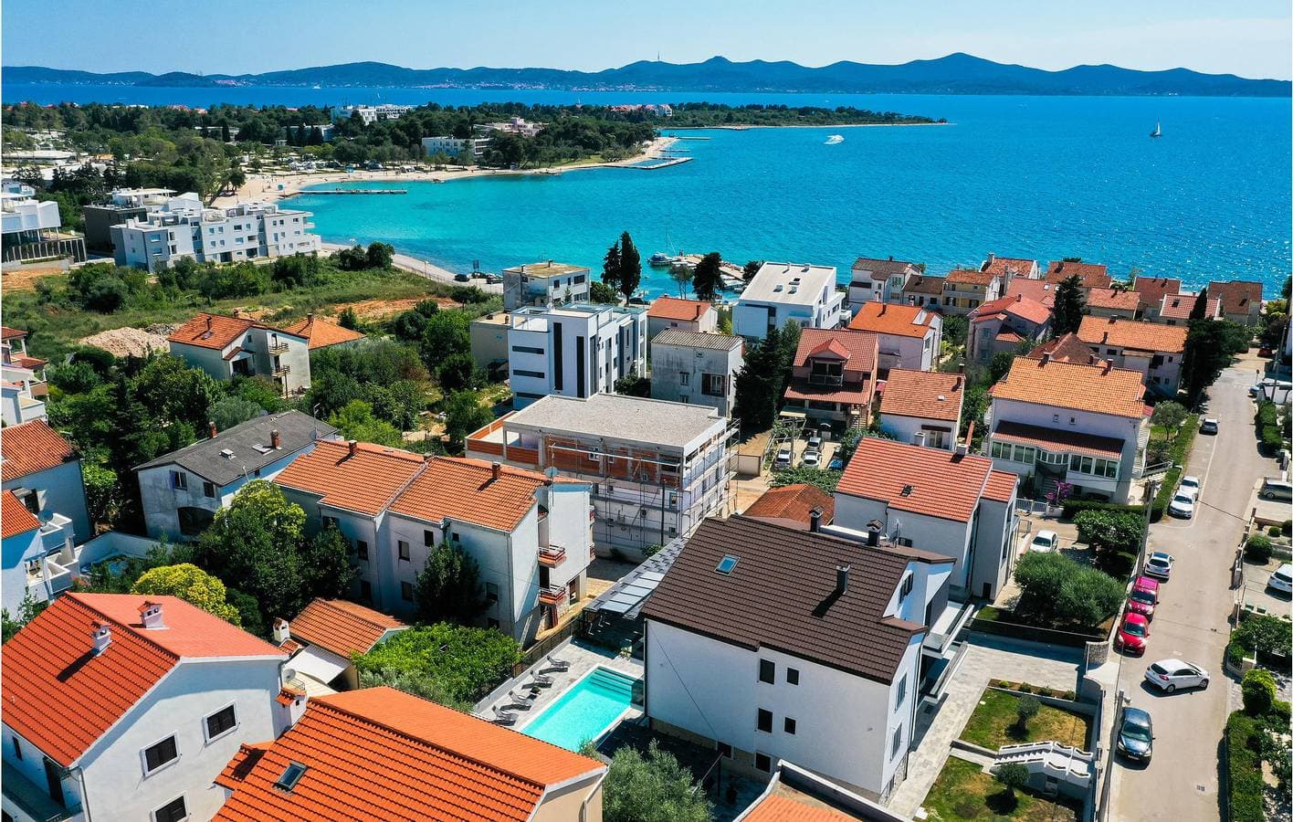 Terrassenapartment am Pool mit Wi-Fi, AC, Parkplatz - 1,5km Strand 1