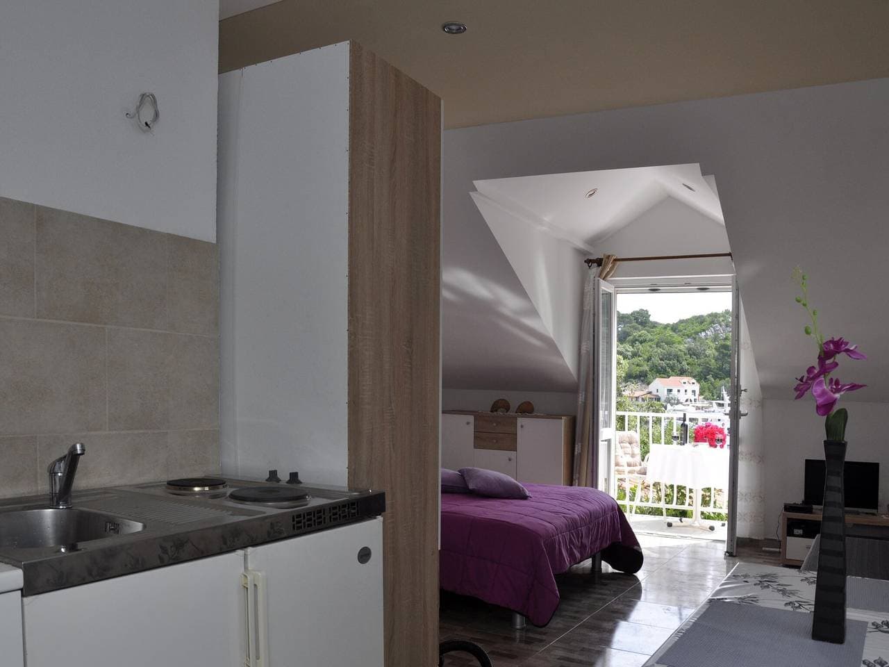 Foto 5 von 20: Apartment Danijela Mljet - Studio Apartment with Balcony and Sea View
