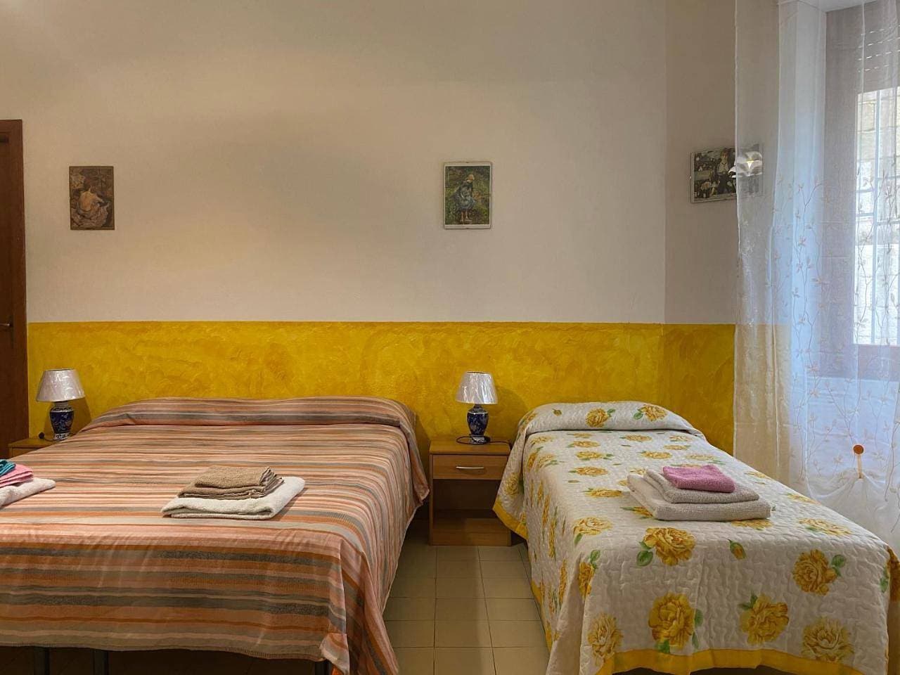 Foto 9 von 15: Double or Twin Room with Private Bathroom