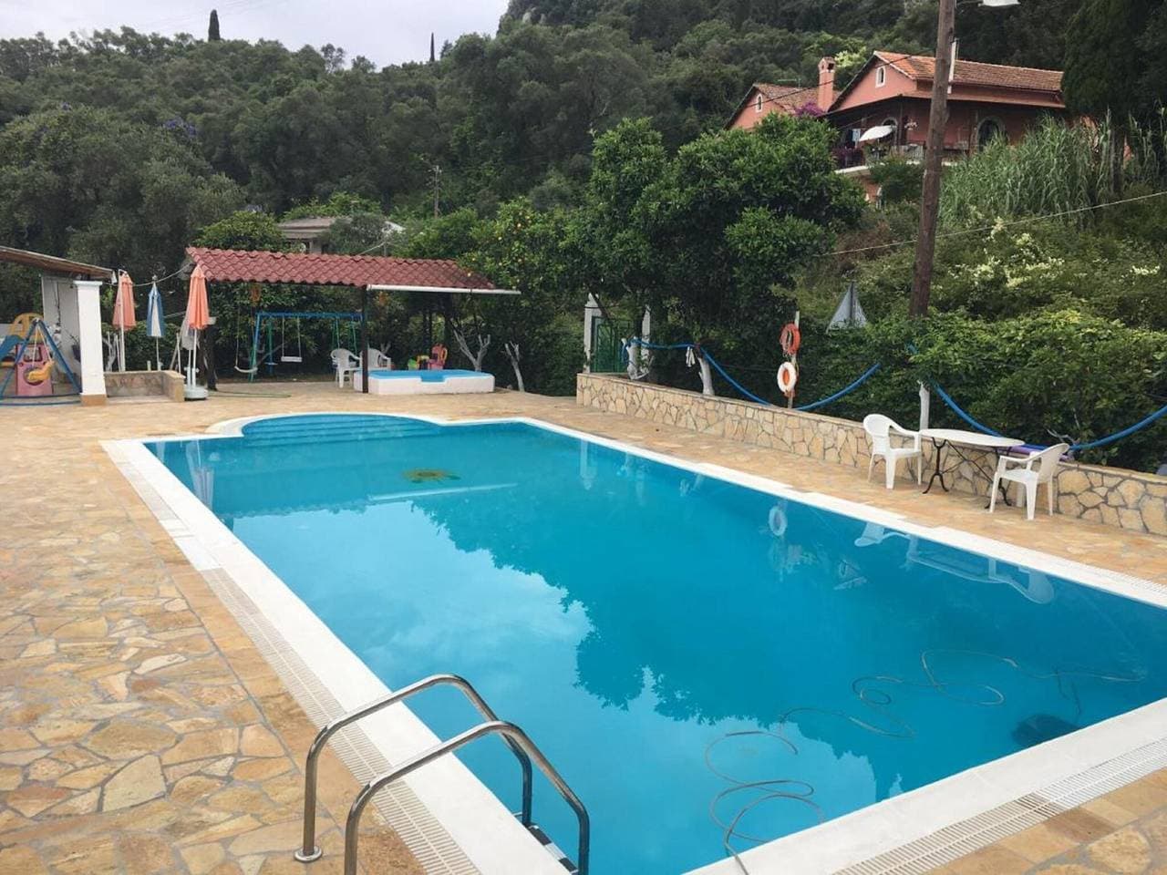Wohnung in Mpenitses nahe Strände & Pool 1